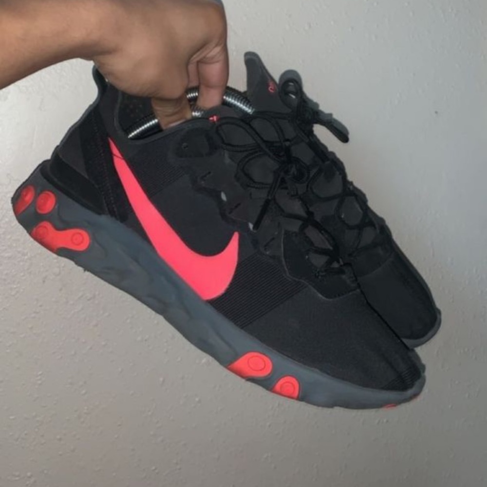 Nike React element